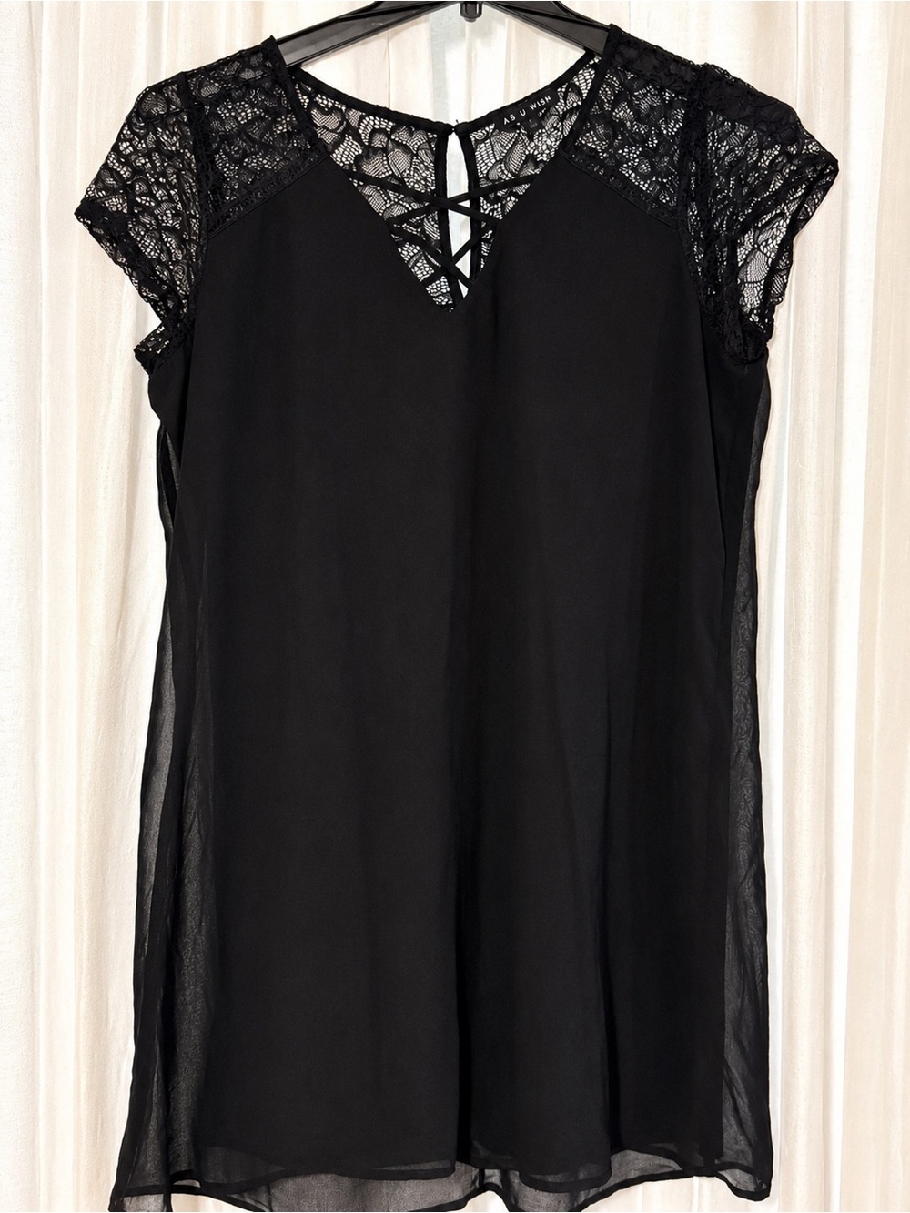 As U Wish Black Lace V-Neck Tunic Top
